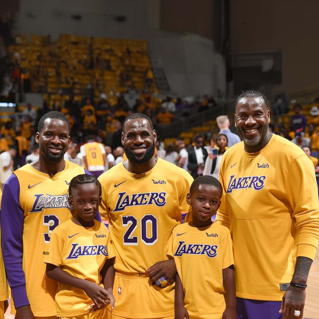 lebron james et son fils www.lequipeB.Fr
